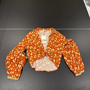 Zara Cropped Blouse~Size Small~NWT~Burnt Orange & Cream Colors